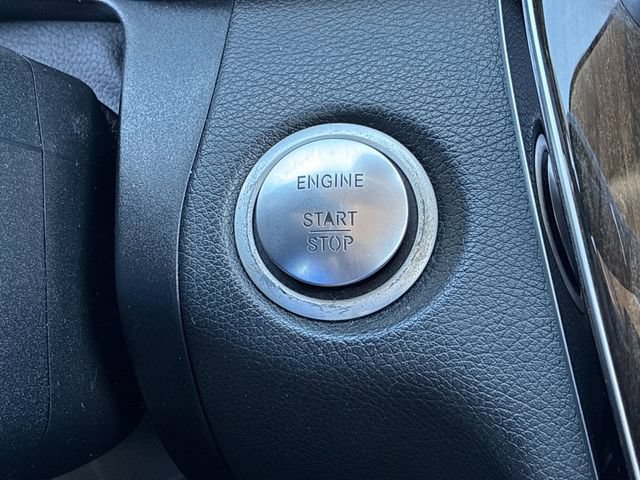 Used 2016 Mercedes-Benz C 300 Sedan image 23