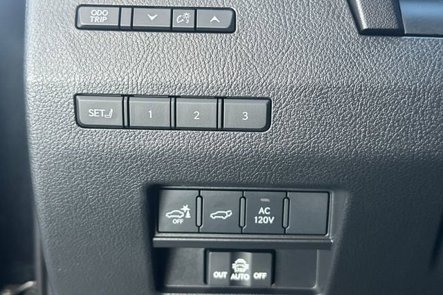 Used 2024 Lexus GX 550 w/ Accessory Package (31) AWD/4WD image 31