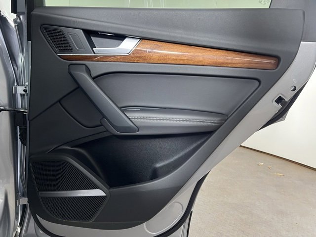 Certified 2023 Audi Q5 2.0T Premium Plus w/ Premium Plus Package image 14