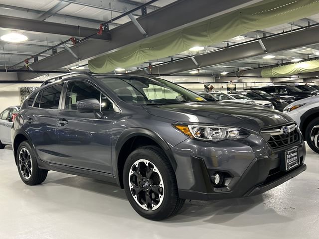 Used 2023 Subaru Crosstrek 2.0i Premium image 1