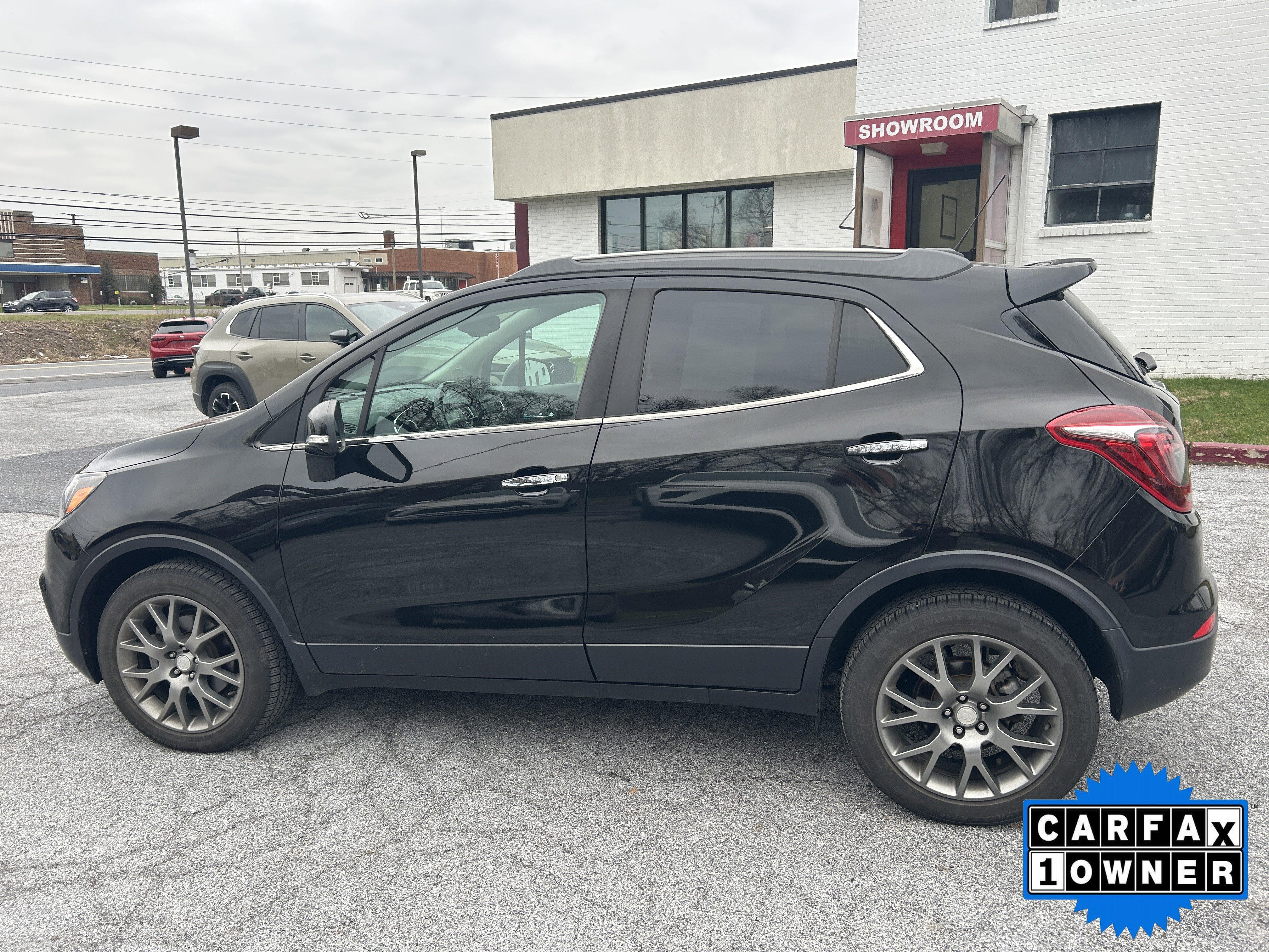 Used 2019 Buick Encore Sport Touring image 7
