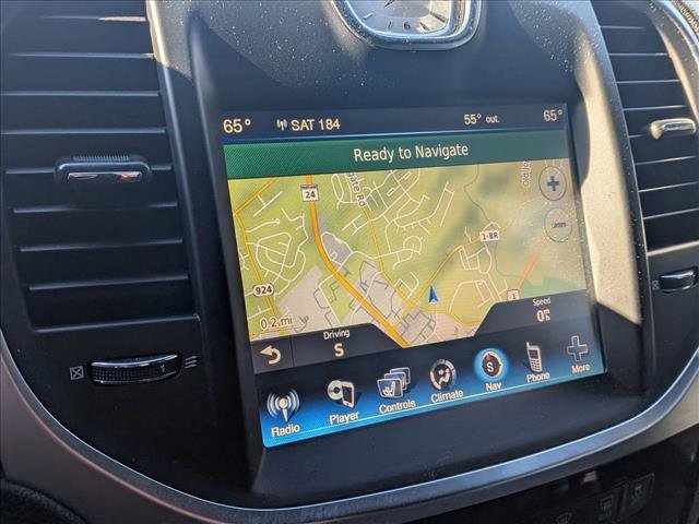 Used 2014 Chrysler 300 w/ Driver Convenience Group RWD image 11