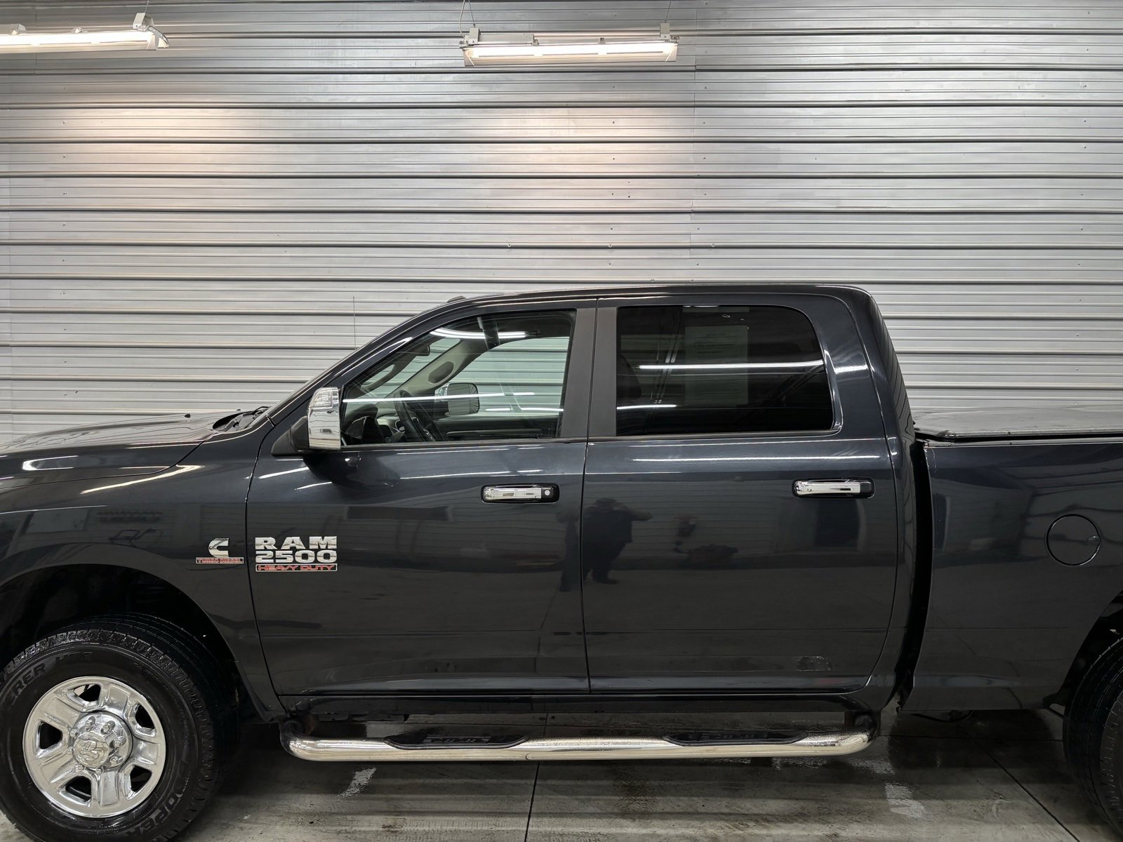 Used 2017 RAM 2500 SLT image 9