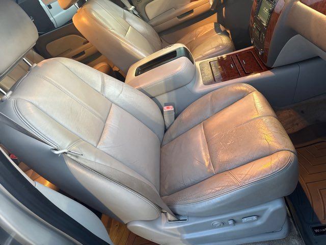 Used 2008 Chevrolet Avalanche LTZ AWD/4WD image 18