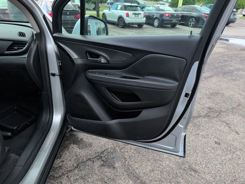 Used 2017 Buick Encore Sport Touring FWD image 15