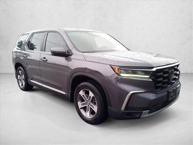 Used 2024 Honda Pilot EX-L image 3