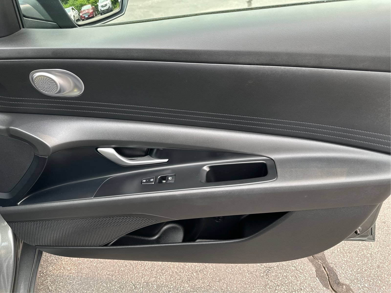 Certified 2024 Hyundai Elantra SEL FWD image 21