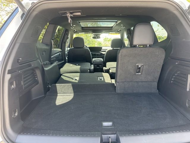 Used 2025 Buick Enclave Sport Touring w/ Power Package AWD/4WD image 60