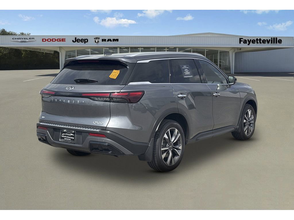 Used 2023 INFINITI QX60 Luxe w/ Cargo Package image 3