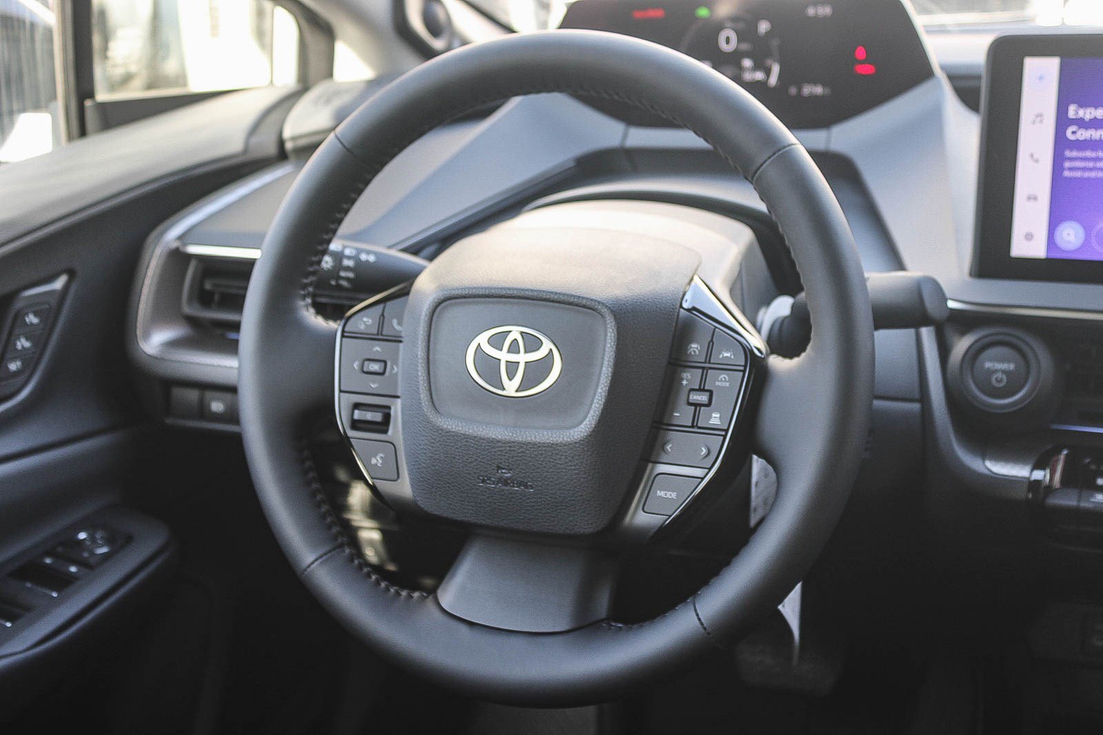 New 2027 Toyota Prius Limited FWD image 18