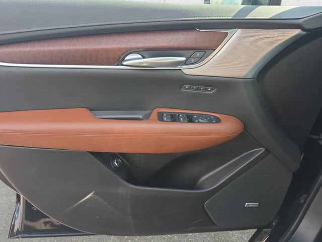 Certified 2023 Cadillac XT5 Premium Luxury AWD/4WD image 28
