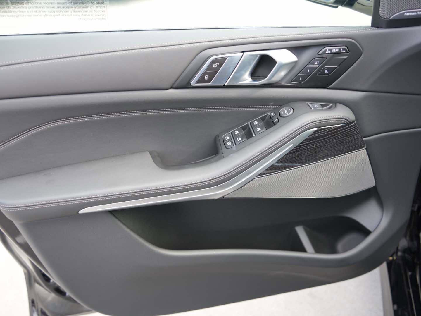 New 2026 BMW X7 xDrive40i w/ M Sport Package image 10