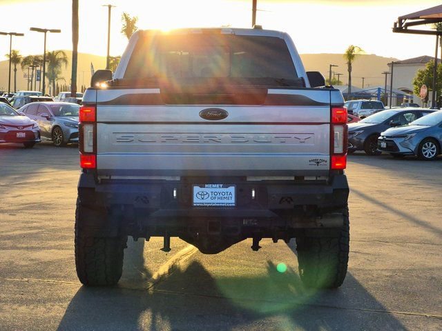 Used 2020 Ford F350 Lariat image 6