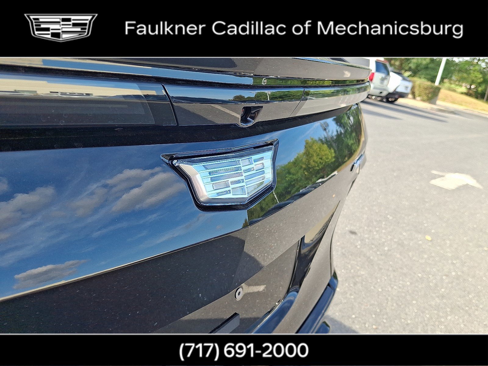 New 2026 Cadillac Lyriq V image 13