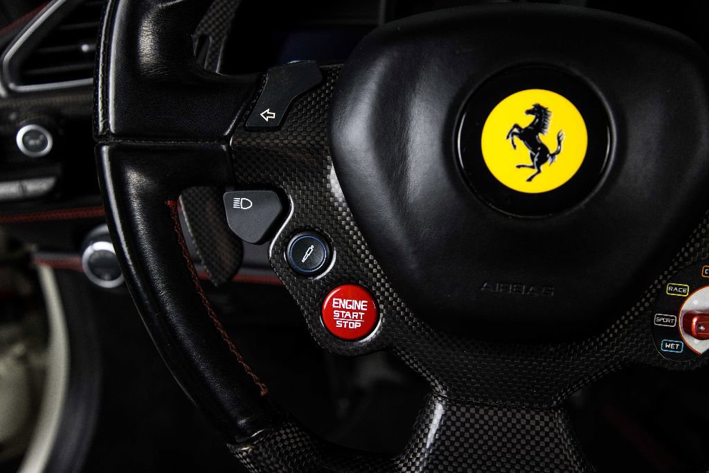 Used 2016 Ferrari 488 Spider RWD image 19