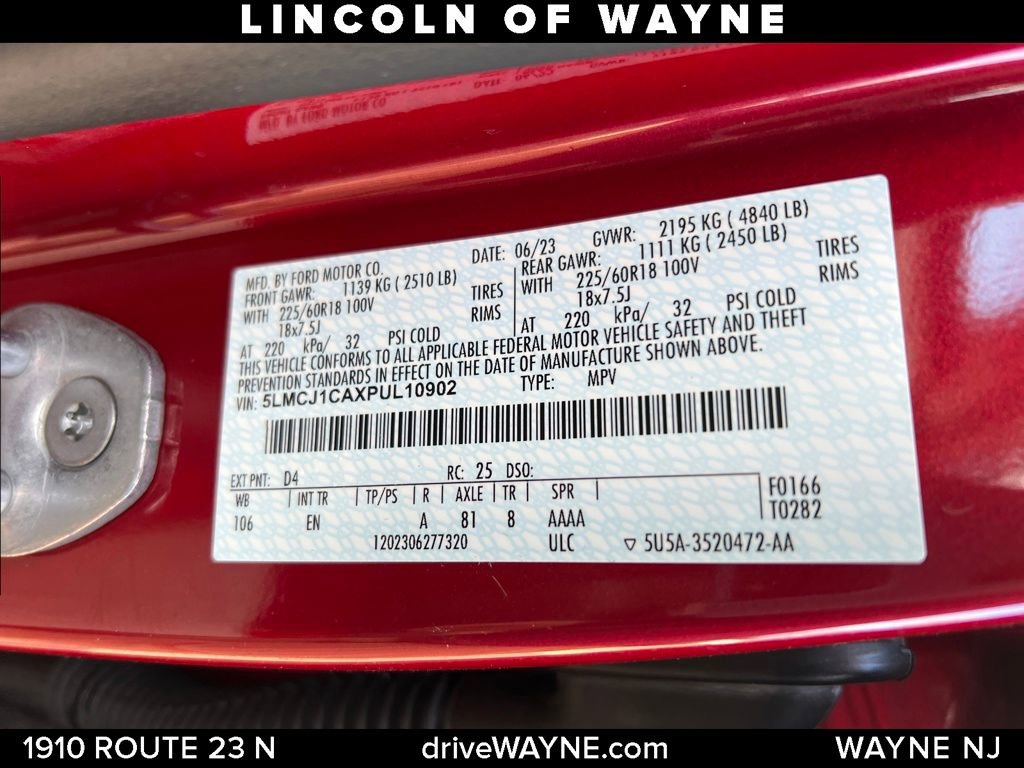 Certified 2023 Lincoln Corsair FWD image 13