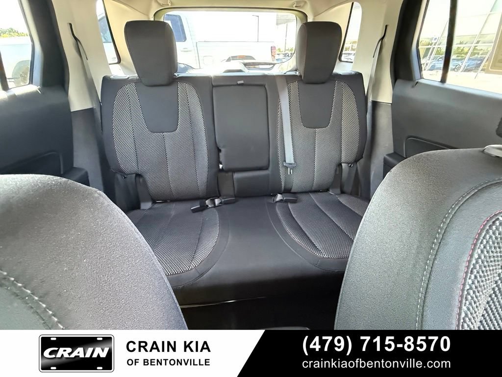 Used 2017 GMC Terrain SLE w/ Convenience Package FWD image 27