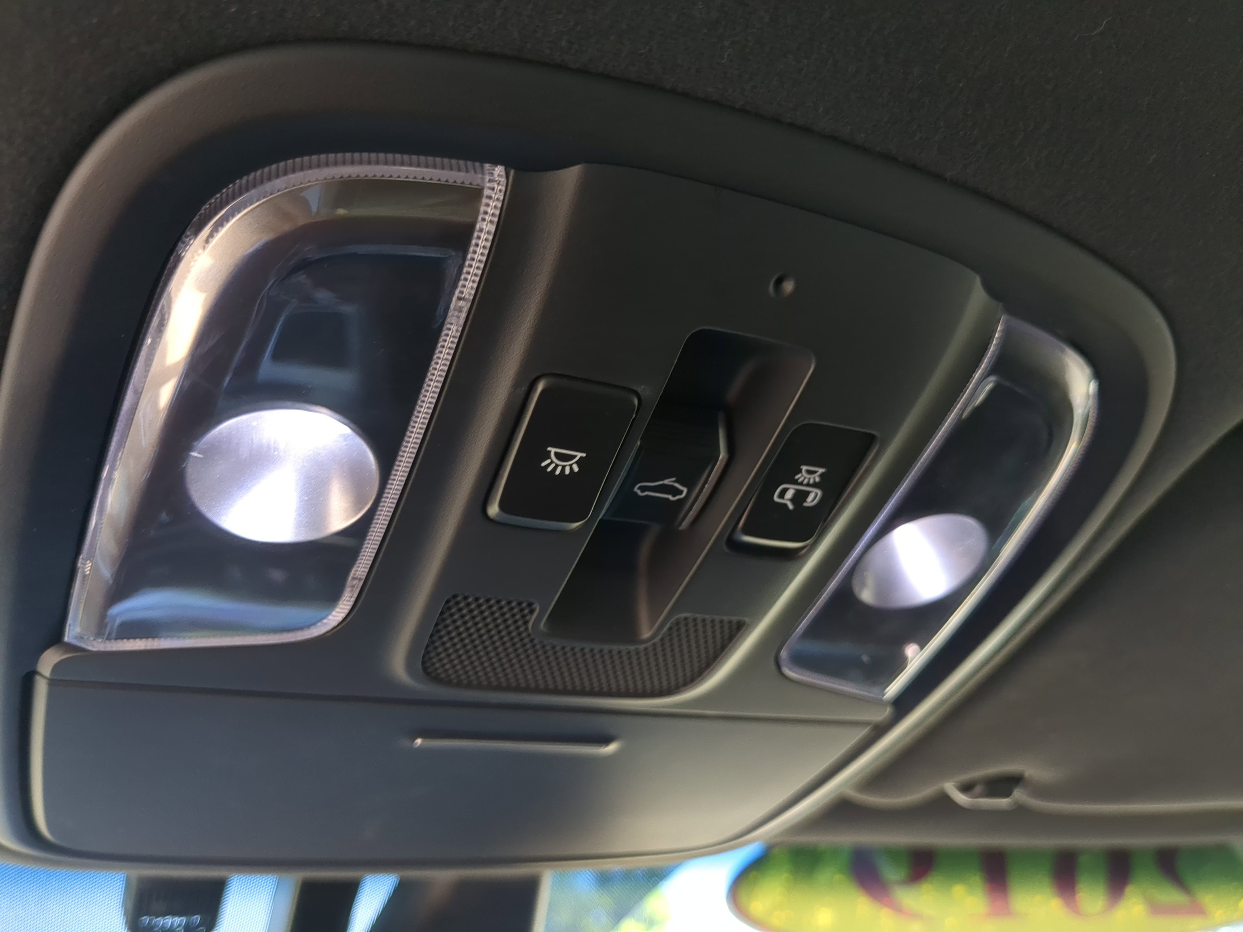 Certified 2019 Kia Optima SX w/ SX Limited (Black) Package image 18