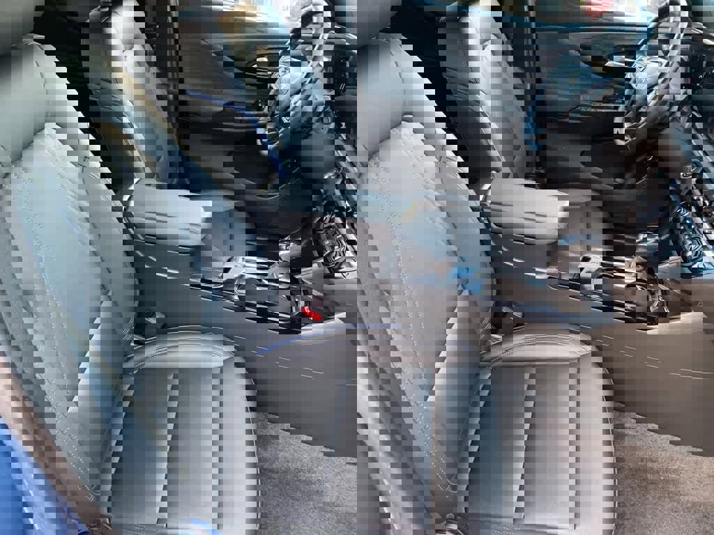 Used 2025 Buick Envista Sport Touring w/ Convenience I Package FWD image 20