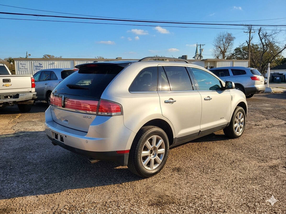 Used 2009 Lincoln MKX 2WD image 4