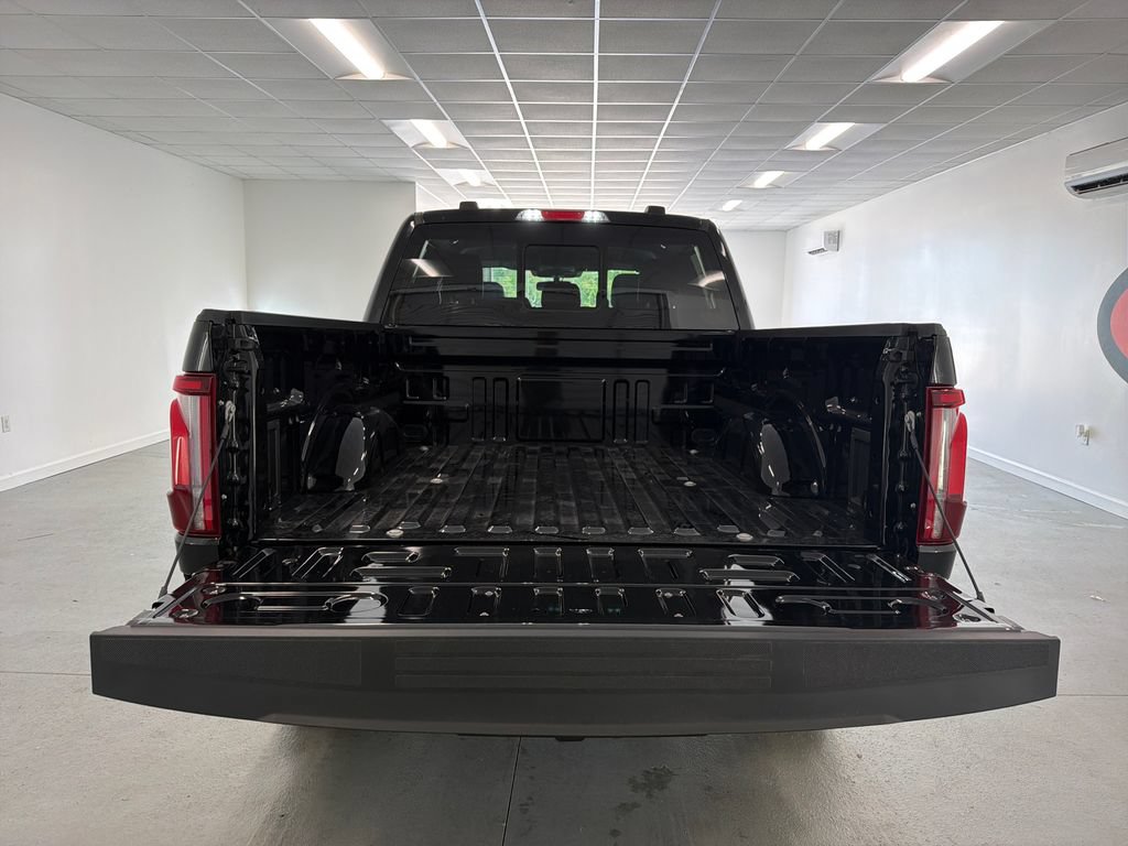 New 2026 Ford F150 Lariat w/ Equipment Group 501A Mid AWD/4WD image 8