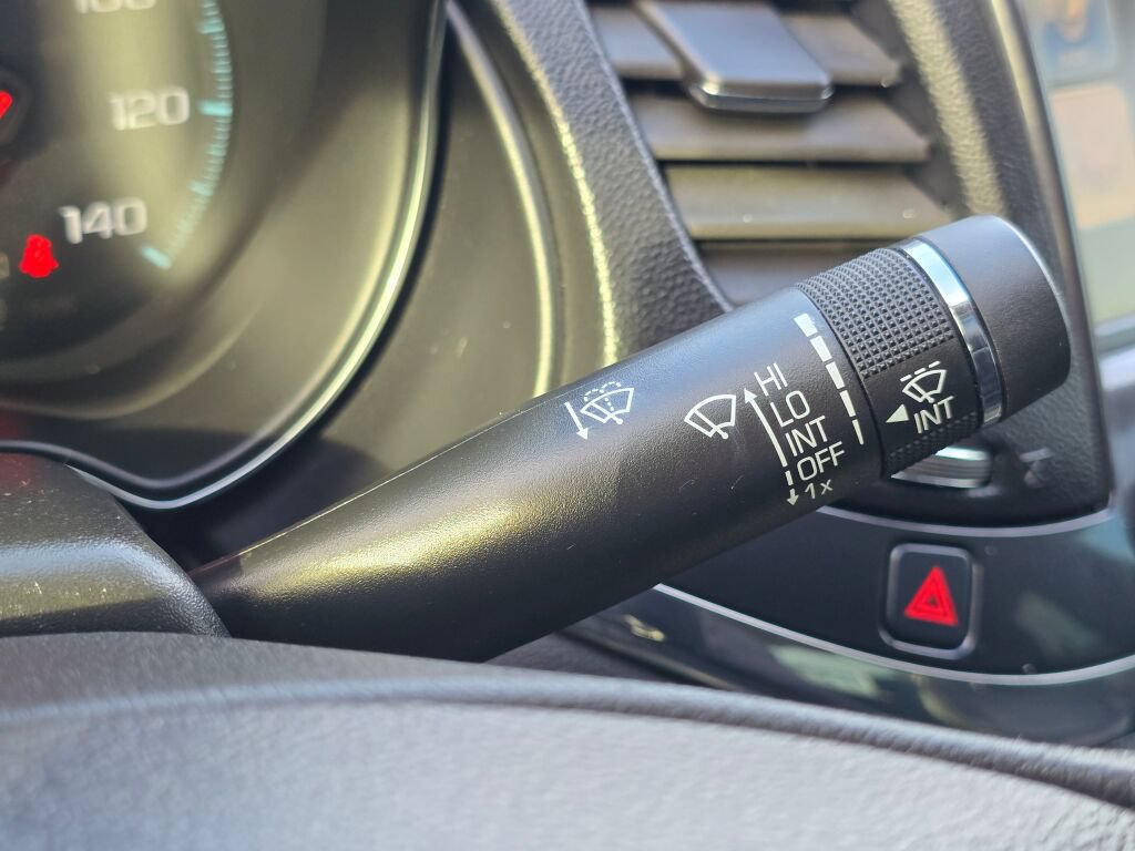 Used 2017 Chevrolet Impala Premier FWD image 28