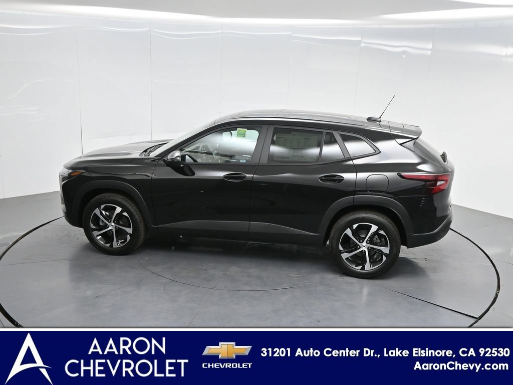 New 2026 Chevrolet Trax RS w/ Sunroof Package FWD image 58