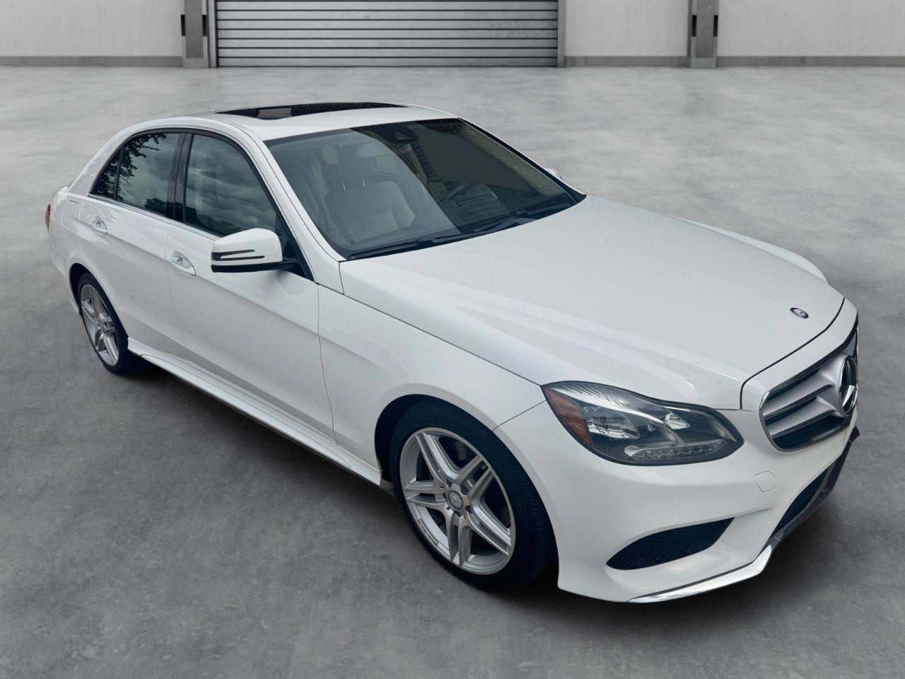 Used 2016 Mercedes-Benz E 350 4MATIC Sedan image 28