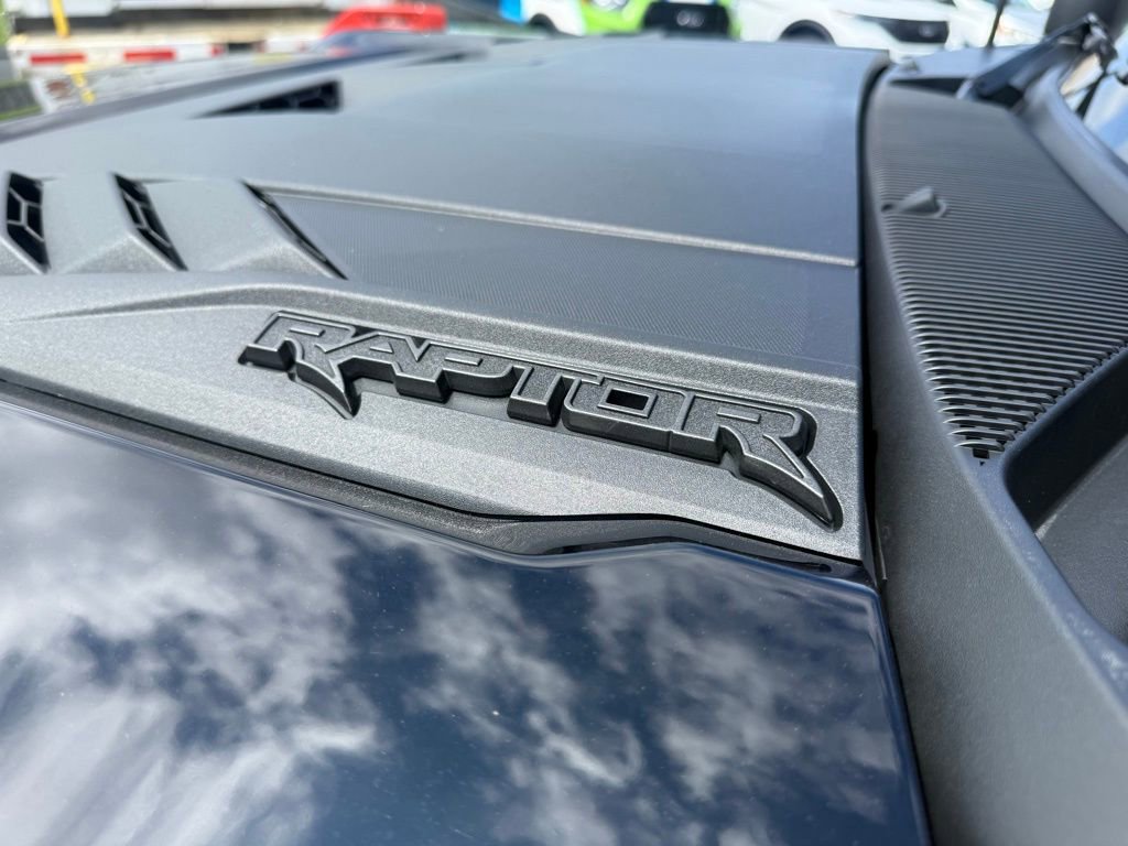 New 2025 Ford Bronco Raptor AWD/4WD image 9