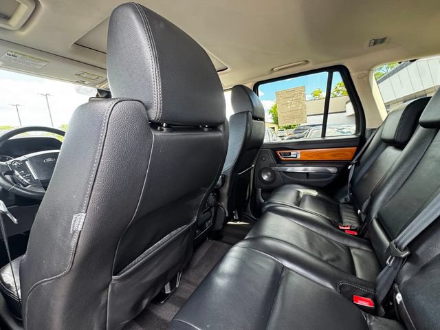 Used 2010 Land Rover Range Rover Sport HSE AWD/4WD image 17