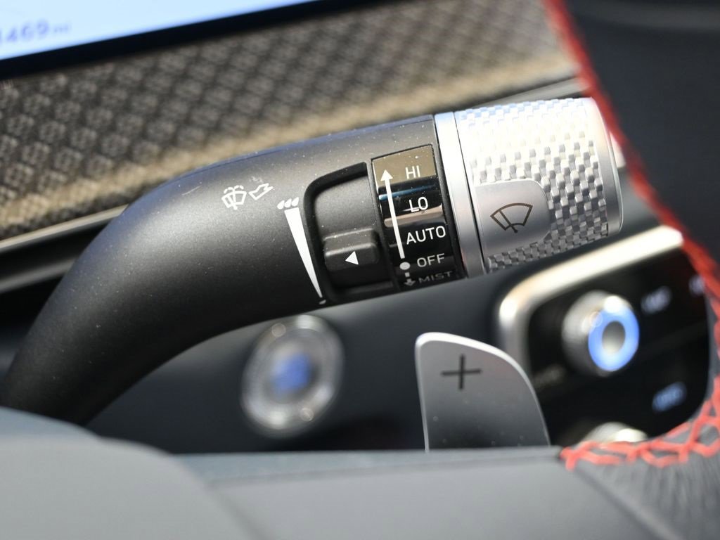 Used 2025 Genesis GV80 3.5T e-SC image 30