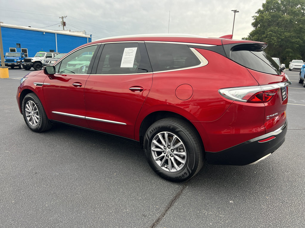 Used 2024 Buick Enclave Premium image 59