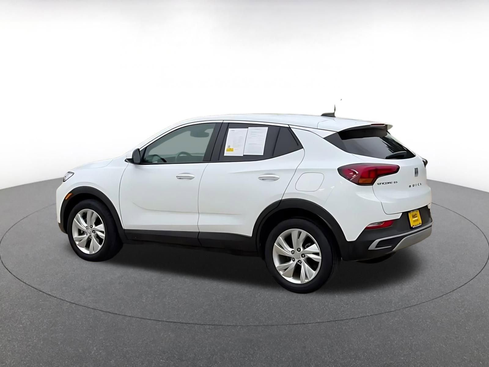 Used 2025 Buick Encore GX Preferred FWD image 10
