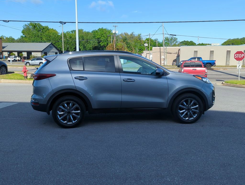 Used 2022 Kia Sportage Nightfall Edition w/ Nighfall AWD Premium Package image 8