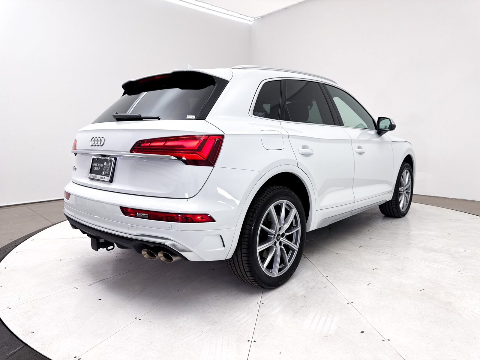 Used 2023 Audi SQ5 Premium Plus w/ Premium Plus Package AWD/4WD image 20