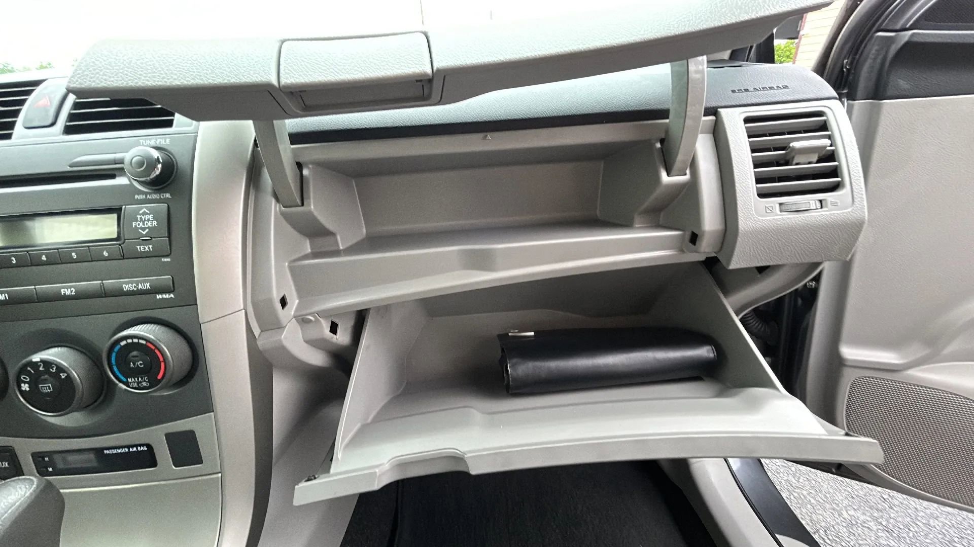 Used 2011 Toyota Corolla LE FWD image 31