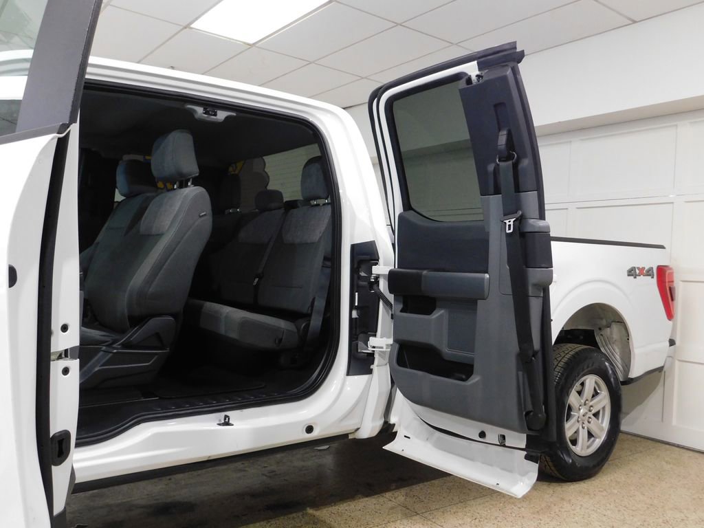 Used 2023 Ford F150 XLT w/ Trailer Tow Package image 42