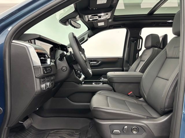 New 2026 GMC Yukon Denali w/ Denali Reserve Package image 21