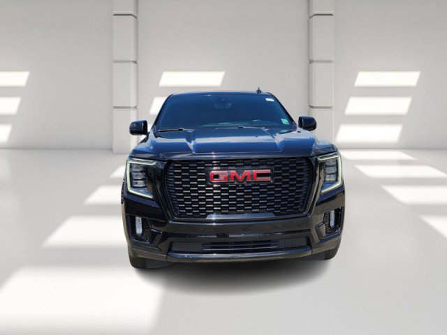 Used 2021 GMC Yukon Denali w/ Denali Ultimate Package image 2