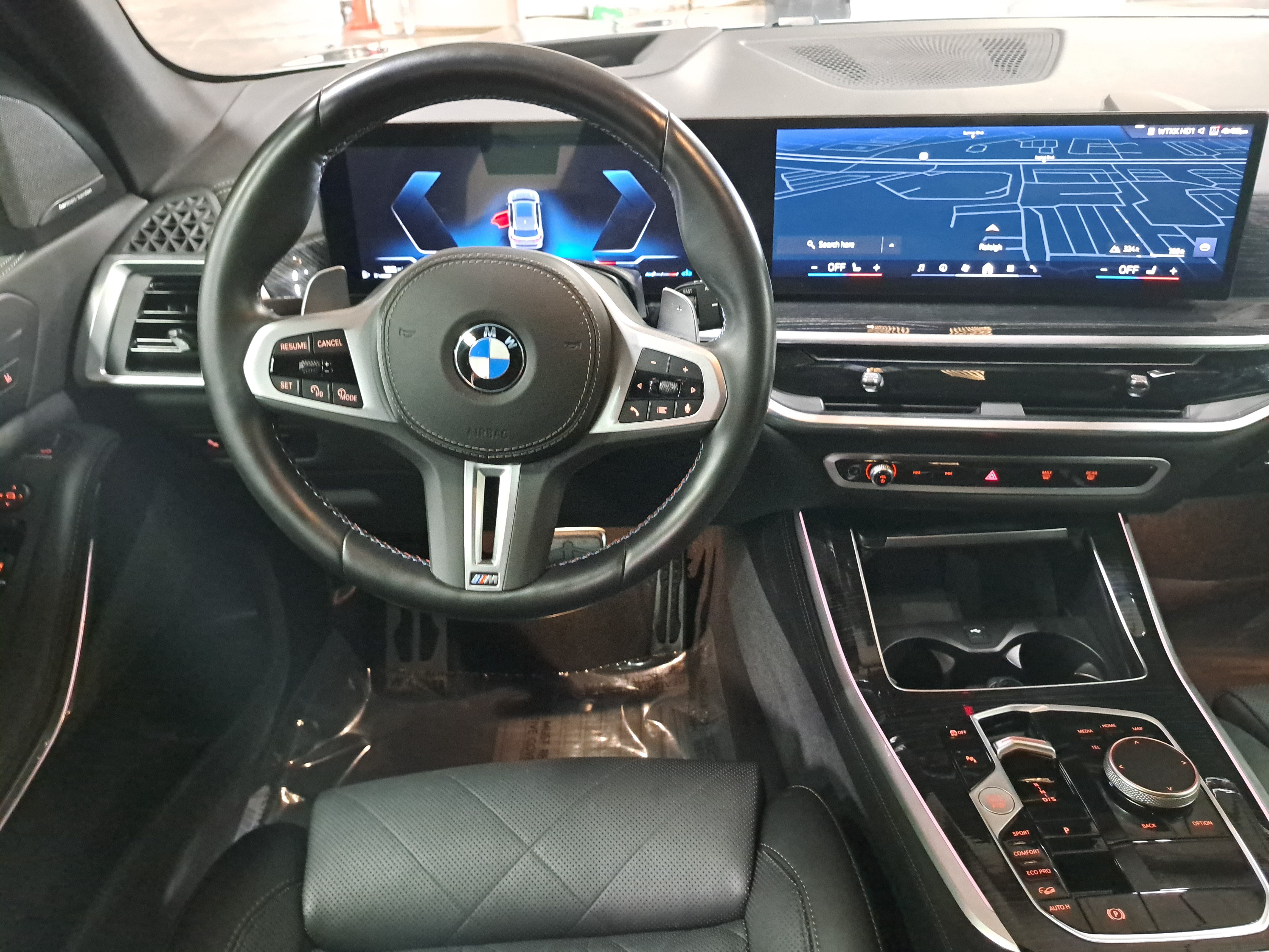 Used 2024 BMW X5 M60i w/ Parking Assistance Package AWD/4WD image 16