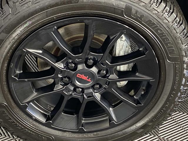 Used 2023 Toyota Tundra Limited image 33