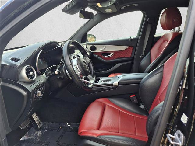 Used 2023 Mercedes-Benz GLC 300 4MATIC Coupe image 16