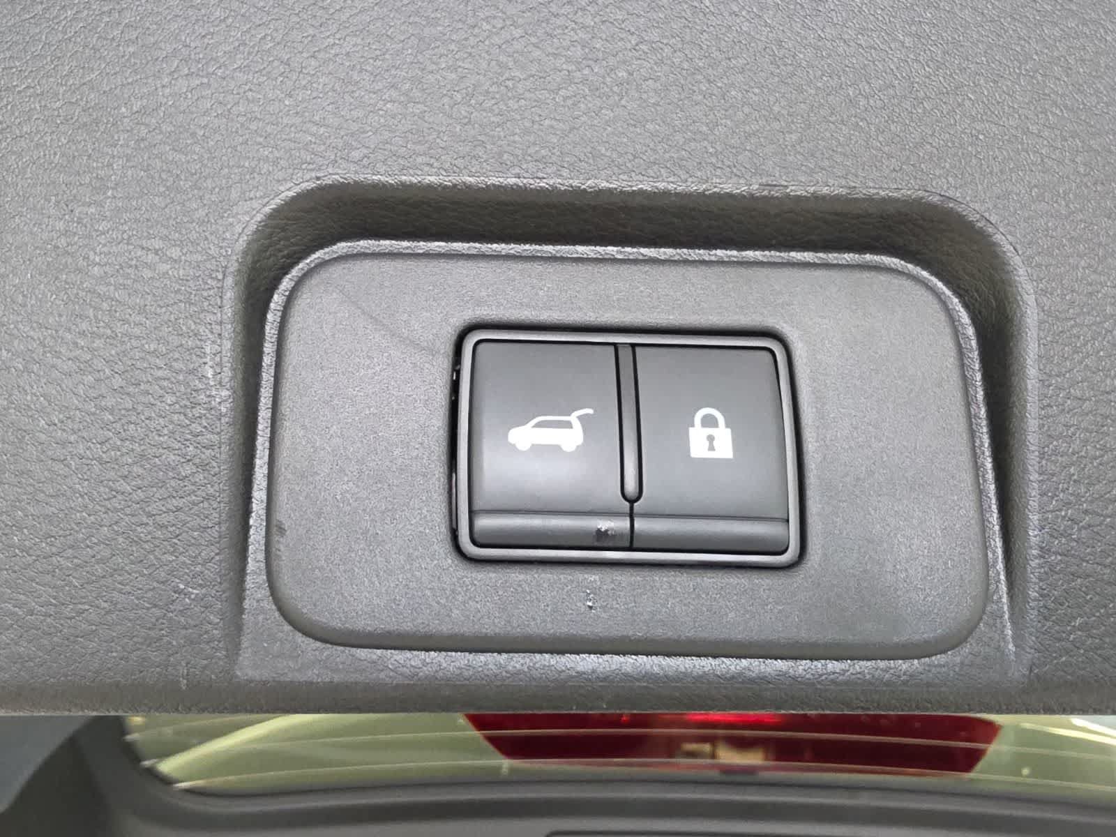 Used 2026 Nissan Rogue SL AWD/4WD image 30