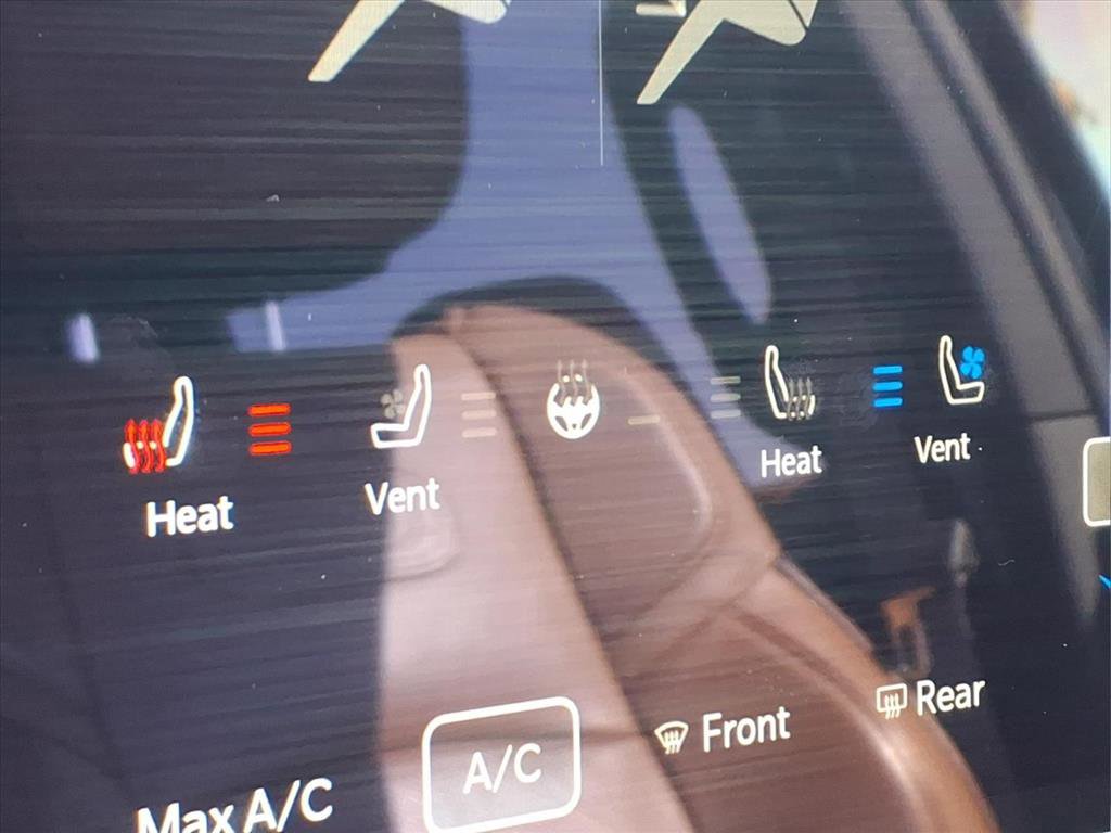 Used 2022 RAM 2500 Limited image 13