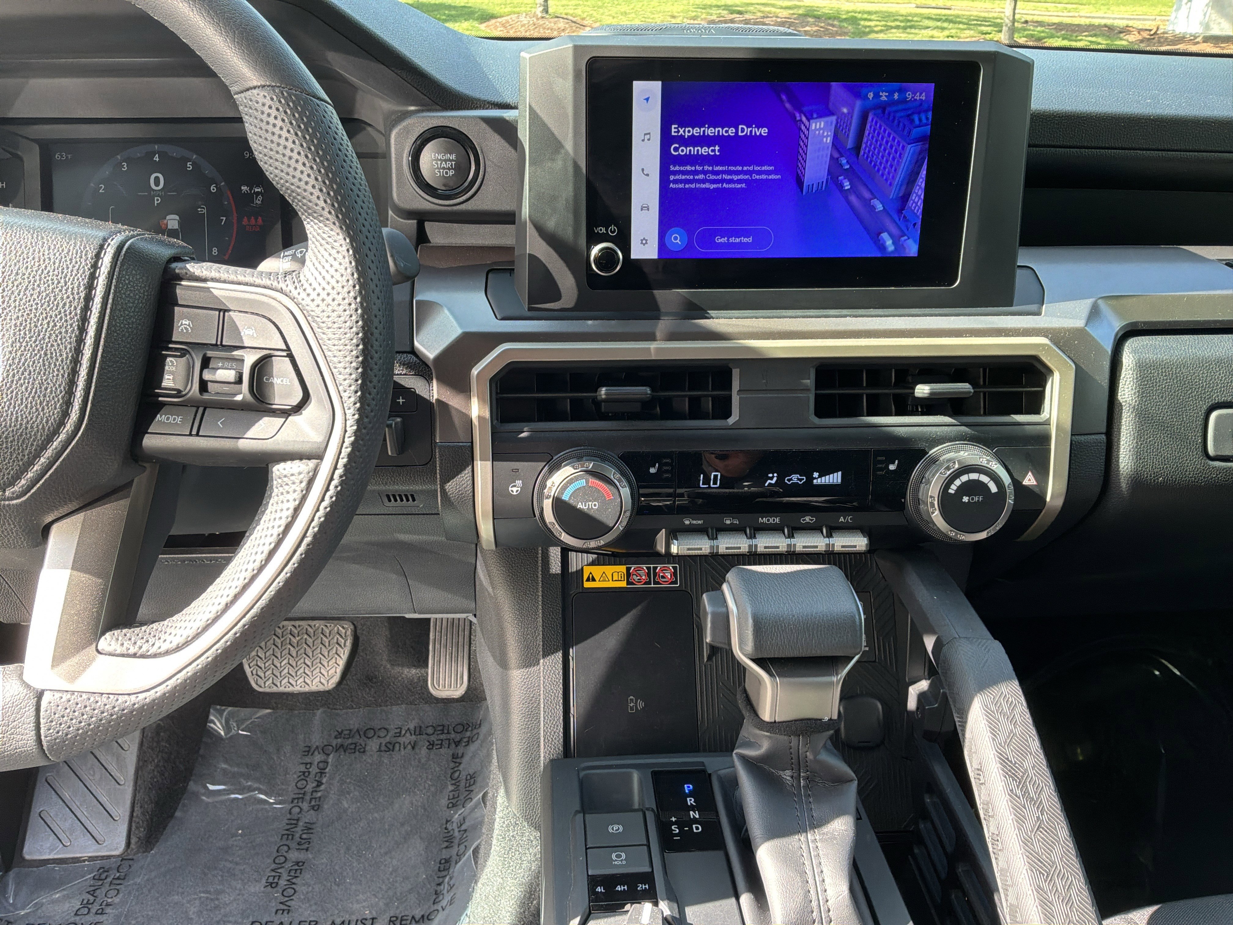 Used 2024 Toyota Tacoma SR5 AWD/4WD image 29
