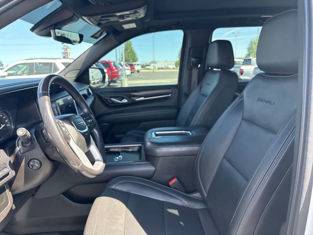Used 2021 GMC Yukon XL Denali w/ Advanced Technology Package AWD/4WD image 9