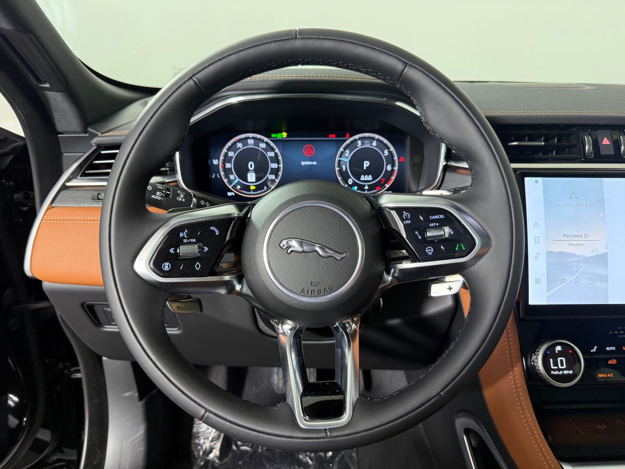 New 2026 Jaguar F-PACE R-Dynamic S AWD/4WD image 11