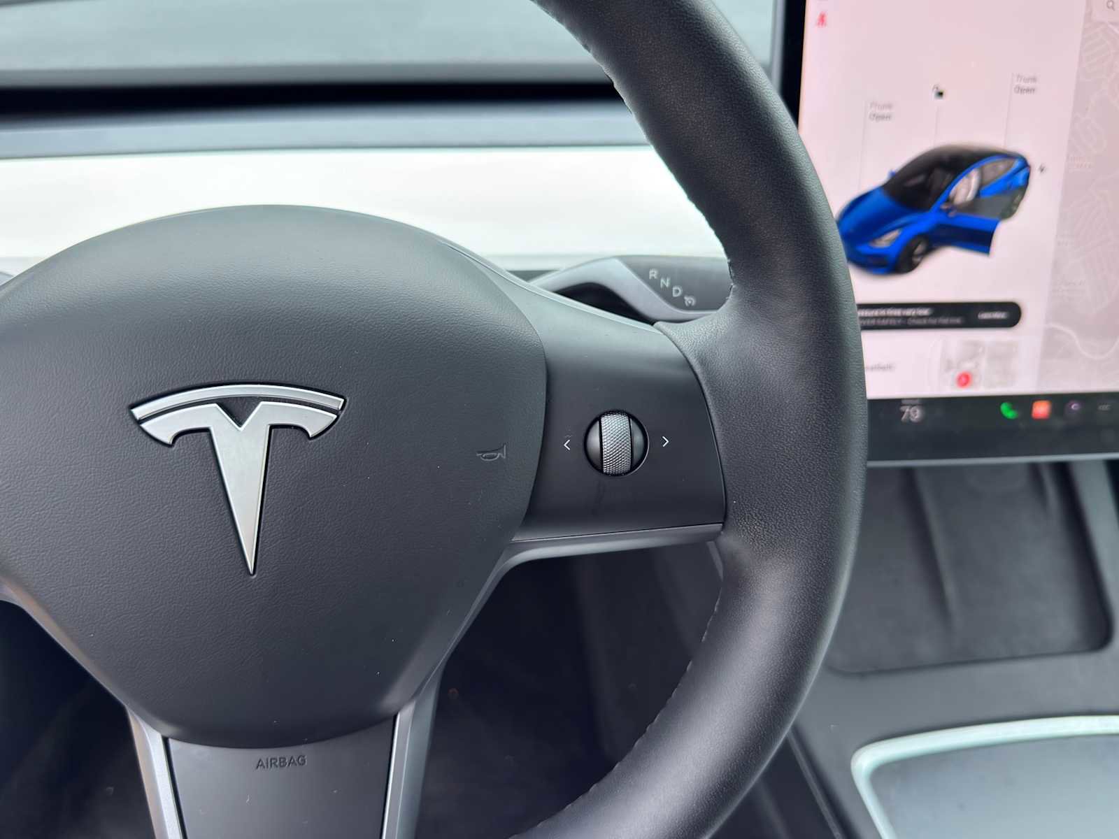 Used 2023 Tesla Model 3 Standard Range image 14