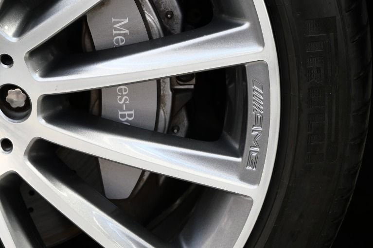 Used 2017 Mercedes-Benz S 550 4MATIC Sedan image 47