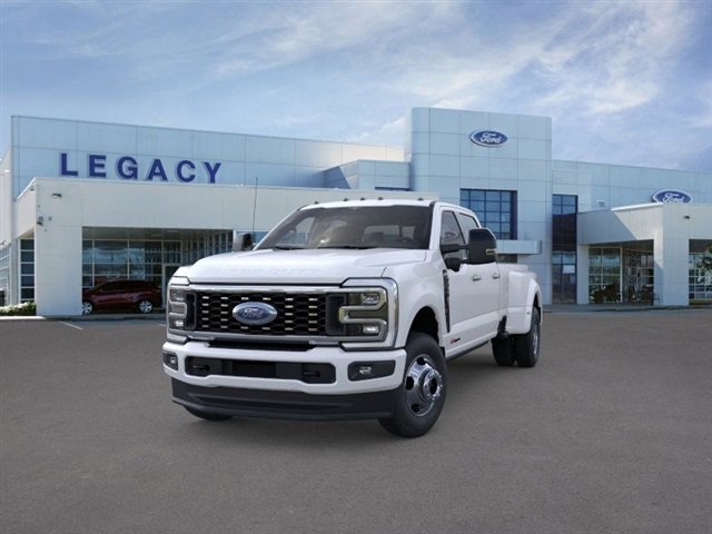 New 2026 Ford F350 Platinum image 2